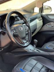 טויוטה אוונסיס Executive SS אוט' 1.8 (147 כ"ס) בנזין 2017 למכירה באש