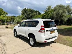 טויוטה לנד קרוזר ארוך 4X4 Luxury 5 אוט' דיזל 5 מק' 2.8 (177 כ"ס) דיז