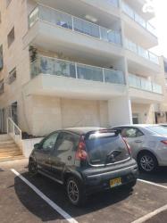 פיג'ו 107 Active ידני 1.0 (68 כ''ס) בנזין 2012 למכירה ביקנעם עילית