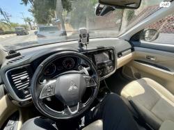 מיצובישי אאוטלנדר Instyle אוט' 7 מק' 2.0 (150 כ"ס) בנזין 2016 למכיר