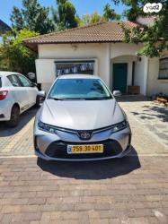 טויוטה קורולה הייבריד Sense סדאן אוט' 1.8 (98 כ''ס) בנזין 2019 למ