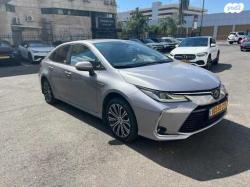 טויוטה קורולה הייבריד Lounge Luxury סדאן אוט' 1.8 (98 כ''ס) בנזין 2