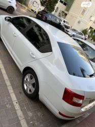 סקודה אוקטביה Ambition אוט' 1.2 (110 כ"ס) בנזין 2016 למכירה בחיפה