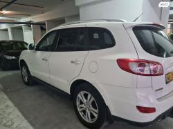 יונדאי סנטה פה 4X4 Luxury אוט' דיזל 7 מק' 2.2 (197 כ''ס) דיזל 2011 למכ