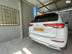 מיצובישי אאוטלנדר Premium אוט' 7 מק' 2.5 (181 כ"ס) בנזין 2022 למכיר