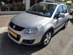 סוזוקי SX4 GLX הצ'בק אוט' 1.6 (120 כ"ס) בנזין 2013 למכירה בתל אביב 