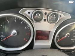פורד פוקוס Trend הצ'בק אוט' 1.6 (100 כ''ס) בנזין 2011 למכירה בבאקה