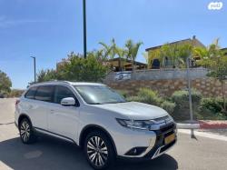 מיצובישי אאוטלנדר Instyle אוט' 7 מק' 2.0 (150 כ"ס) בנזין 2019 למכיר