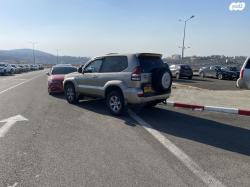 טויוטה לנד קרוזר קצר 4X4 Premium אוט' דיזל 3.0 (173 כ''ס) דיזל 2006 ל