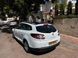 רנו מגאן אסטייט/ גראנד טור Expression אוט' 1.2 (132 כ''ס) בנזין 2017 