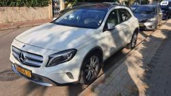 מרצדס GLA GLA200 Urban אוט' 1.6 (156 כ''ס) [2014-2017] בנזין 2014 למכירה בנס