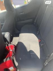 טויוטה C-HR Club הייבריד אוט' 1.8 (98 כ''ס) בנזין 2018 למכירה בבית 