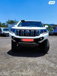 טויוטה לנד קרוזר ארוך Luxury 5 אוט' 5 מק' דיזל 5 דל' 2.8 (204 כ"ס) ד