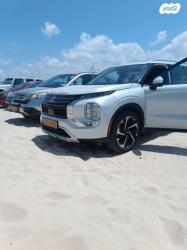 מיצובישי אאוטלנדר Instyle אוט' 7 מק' 2.5 (181 כ"ס) בנזין 2021 למכיר