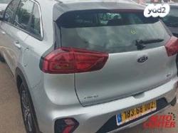 קיה נירו הייבריד LX הייבריד אוט' 1.6 (141 כ''ס) היברידי חשמל / 