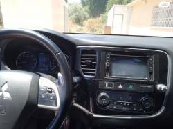 מיצובישי אאוטלנדר 4X4 Supreme אוט' 7 מק' 2.0 (150 כ"ס) בנזין 2013 למכ