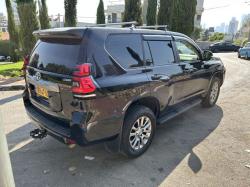 טויוטה לנד קרוזר ארוך 4X4 Luxury אוט' דיזל 7 מק' 2.8 (177 כ"ס) דיזל