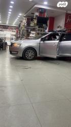 סקודה ראפיד Ambition אוט' 1.4 (122 כ"ס) בנזין 2014 למכירה בתל אביב 