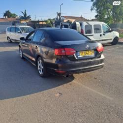 פולקסווגן ג'טה Trendline אוט' 1.2 (105 כ"ס) בנזין 2012 למכירה בקרית