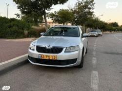 סקודה אוקטביה ספייס Ambition אוט' 1.2 (105 כ''ס) בנזין 2014 למכירה 