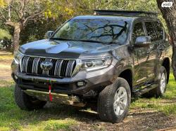 טויוטה לנד קרוזר ארוך Luxury 7 אוט' דיזל 7 מק' 5 דל' 2.8 (204 כ"ס) ד