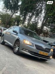 סקודה סופרב (עד 2019) Ambition אוט' 1.4 (150 כ"ס) בנזין 2017 למכירה בת