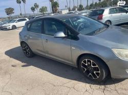 אופל אסטרה Berlina Enjoy סדאן אוט' 1.4 (140 כ"ס) בנזין 2012 למכירה בק