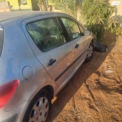 פיג'ו 307 XR טיפטרוניק 1.6 (110 כ"ס) בנזין 2005 למכירה בטירה