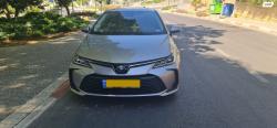 טויוטה קורולה הייבריד Limited סדאן אוט' 1.8 (98 כ''ס) בנזין 2019 ל