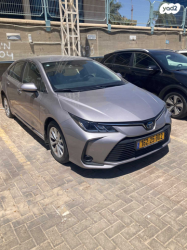 טויוטה קורולה הייבריד Sun סדאן אוט' 1.8 (98 כ''ס) בנזין 2020 למכ