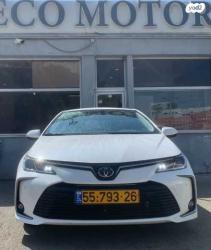 טויוטה קורולה Comfort סדאן אוט' 1.8 (98 כ''ס) בנזין 2022 למכירה בת