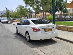 ניסאן אלטימה SV אוט' 2.5 (182 כ"ס) בנזין 2015 למכירה בבאר שבע