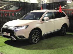 מיצובישי אאוטלנדר Instyle אוט' 7 מק' 2.0 (150 כ"ס) בנזין 2019 למכיר