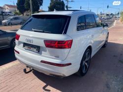 אאודי Q7 4X4 Luxury אוט' דיזל 7 מק' 3.0 (272 כ''ס) דיזל 2017 למכירה בגד