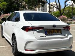 טויוטה קורולה הייבריד Limited סדאן אוט' 1.8 (98 כ''ס) בנזין 2022 ל