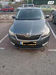 סקודה ראפיד Ambition אוט' 1.2 (90 כ"ס) בנזין 2017 למכירה במגדל העמ