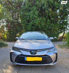 טויוטה קורולה הייבריד Sun סדאן אוט' 1.8 (98 כ''ס) בנזין 2019 למכ