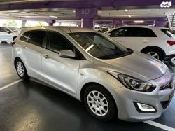 יונדאי i30 Inspire סטיישן אוט' 1.6 (135 כ"ס) בנזין 2012 למכירה בבת י