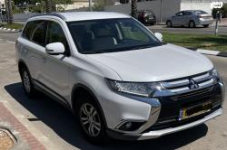 מיצובישי אאוטלנדר Intense אוט' 5 מק' 2.0 (150 כ"ס) בנזין 2016 למכיר