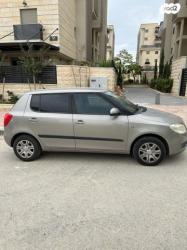 סקודה פאביה Ambiente אוט' 1.6 (105 כ''ס) בנזין 2010 למכירה בקרית את