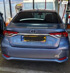 טויוטה קורולה הייבריד Sense סדאן אוט' 1.8 (98 כ''ס) בנזין 2019 למ