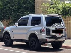 מיצובישי פג'רו קצר 4X4 Dakar אוט' דיזל 5 מק' 3.2 (170 כ''ס) דיזל 2008 