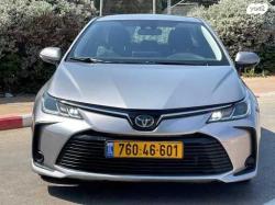 טויוטה קורולה הייבריד Sun סדאן אוט' 1.8 (98 כ''ס) בנזין 2019 למכ