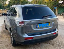 מיצובישי אאוטלנדר Instyle אוט' 7 מק' 2.0 (150 כ"ס) בנזין 2014 למכיר