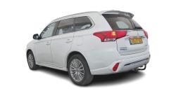 מיצובישי אאוטלנדר PHEV 4X4 Luxury הייבריד אוט' 5 מק' 2.4 (135 כ''ס) ב