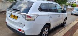 מיצובישי אאוטלנדר Instyle אוט' 7 מק' 2.0 (150 כ"ס) בנזין 2014 למכיר