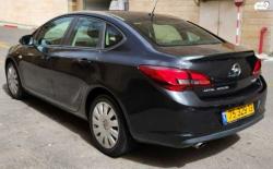 אופל אסטרה Berlina Enjoy סדאן אוט' 1.4 (140 כ"ס) בנזין 2013 למכירה בי