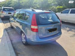 יונדאי i30CW Inspire סטיישן אוט' 1.6 (126 כ''ס) בנזין 2010 למכירה בנצ