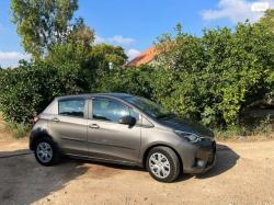 טויוטה יאריס Style אוט' 1.5 (112 כ"ס) בנזין 2017 למכירה בראשון לצ