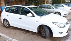 יונדאי i30CW Inspire סטיישן אוט' 1.6 (126 כ''ס) בנזין 2011 למכירה בתל